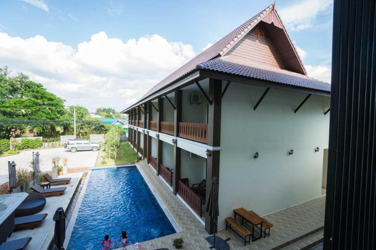 Sriananpura Chiang Mai Exterior foto