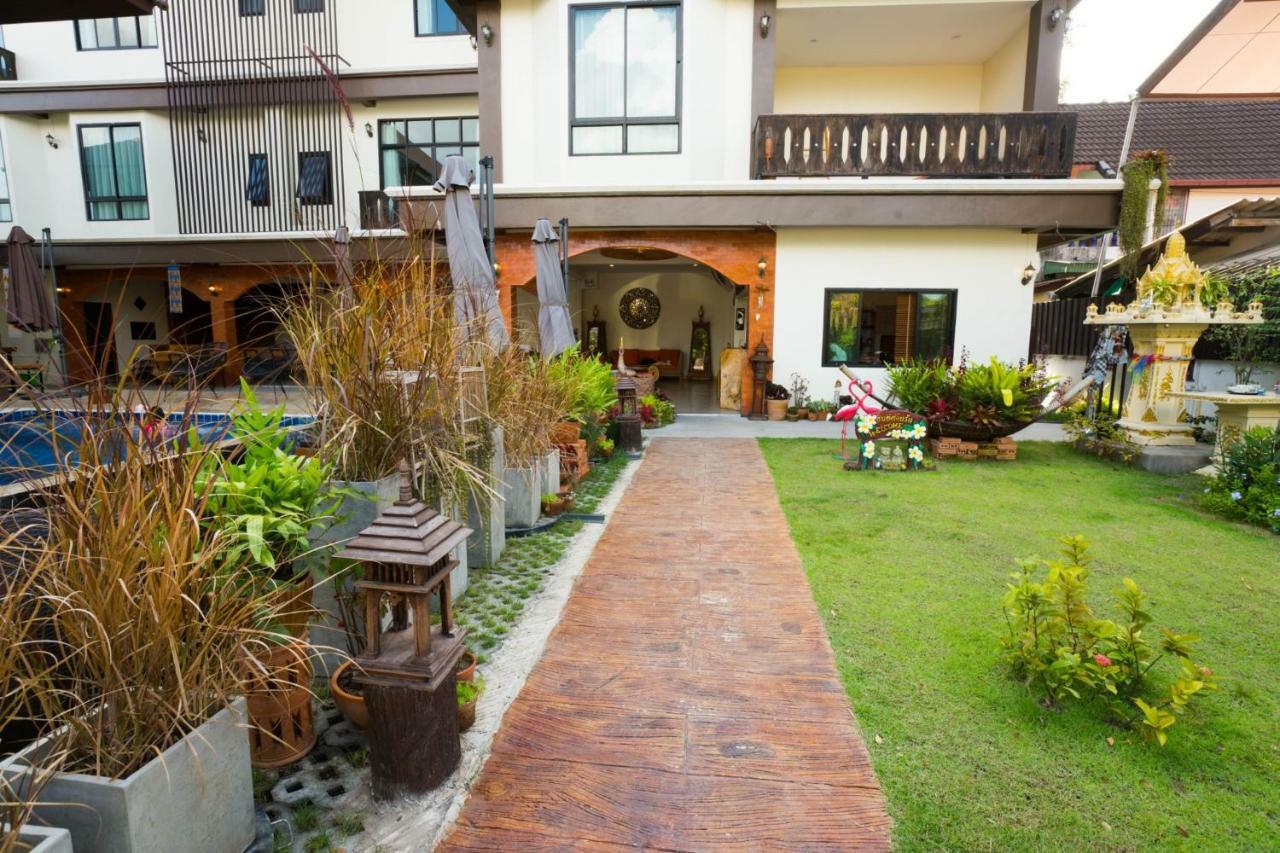 Sriananpura Chiang Mai Exterior foto